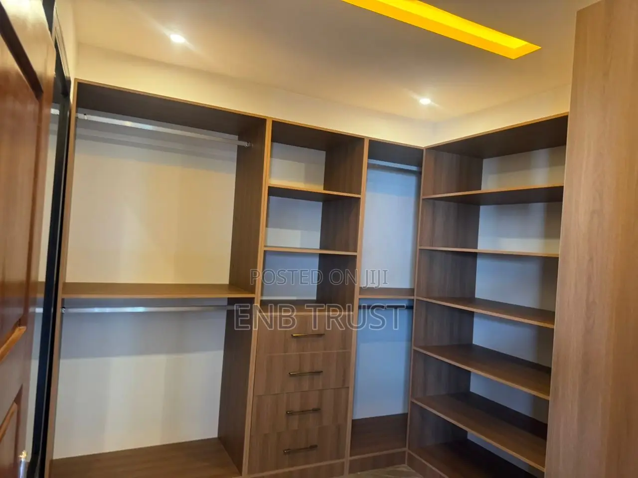 4bdrm Duplex in Tantra Hills, Unity Closed for sale