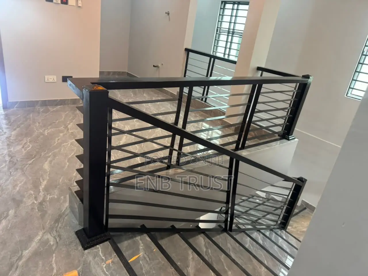 4bdrm Duplex in Tantra Hills, Unity Closed for sale