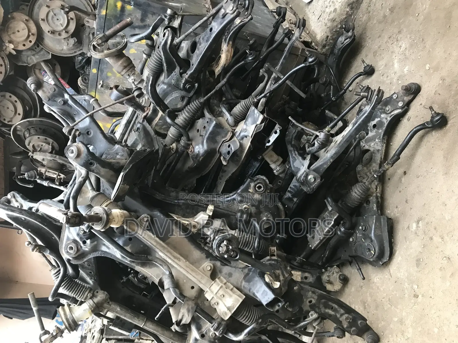 All Kinds of Complete Front Beams Corolla Elantra Nassan Juke Etc.