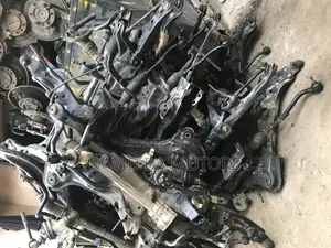 All Kinds of Complete Front Beams Corolla Elantra Nassan Juke Etc.