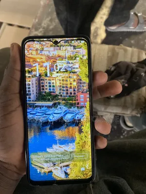 New Infinix Hot 60i 128 GB Black