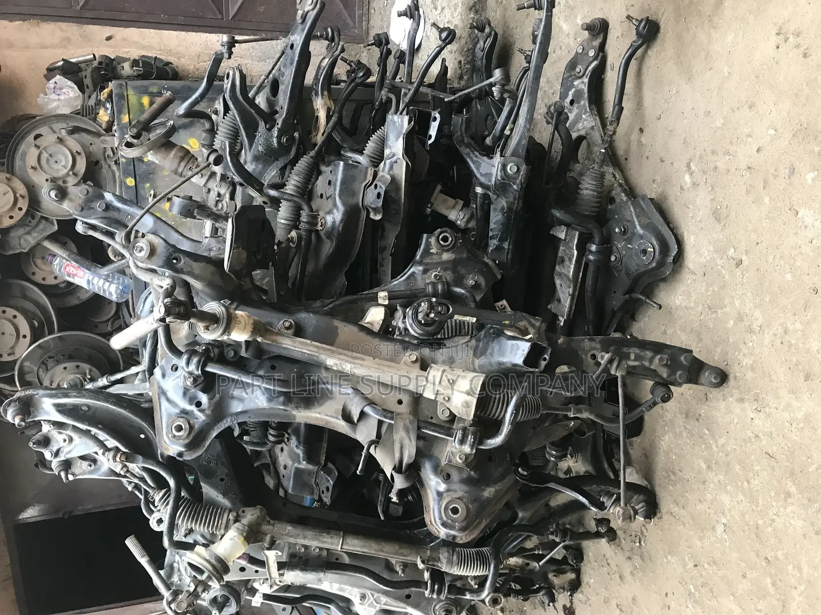 All Kinds of Complete Front Beams Corolla Elantra Nassan Juke Etc.