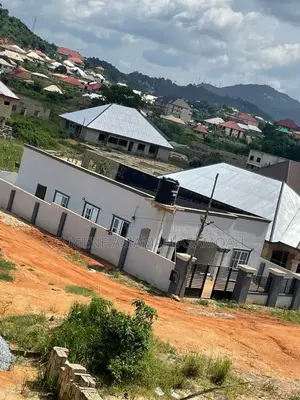 4bdrm House in Cullands Ghana, Obuasi Municipal for sale