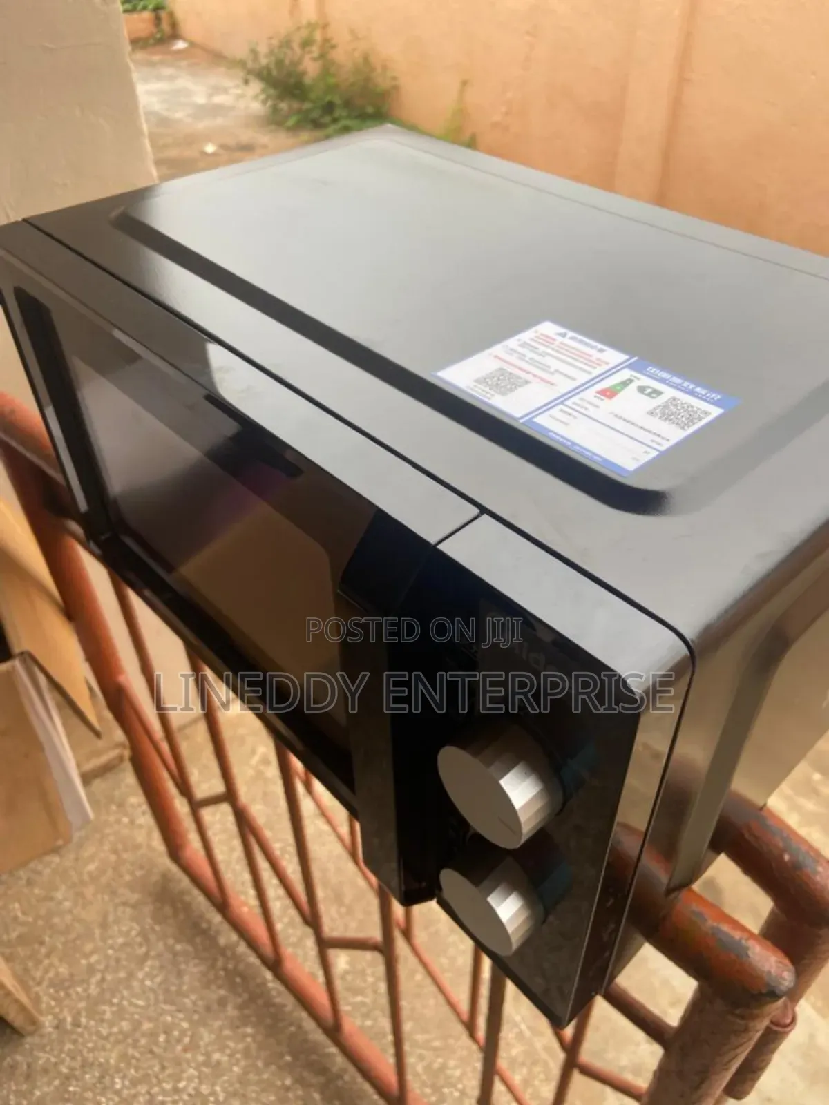 Microwave Oven