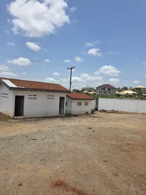 2,400 SQM Warehouse With Offices at Kumasi