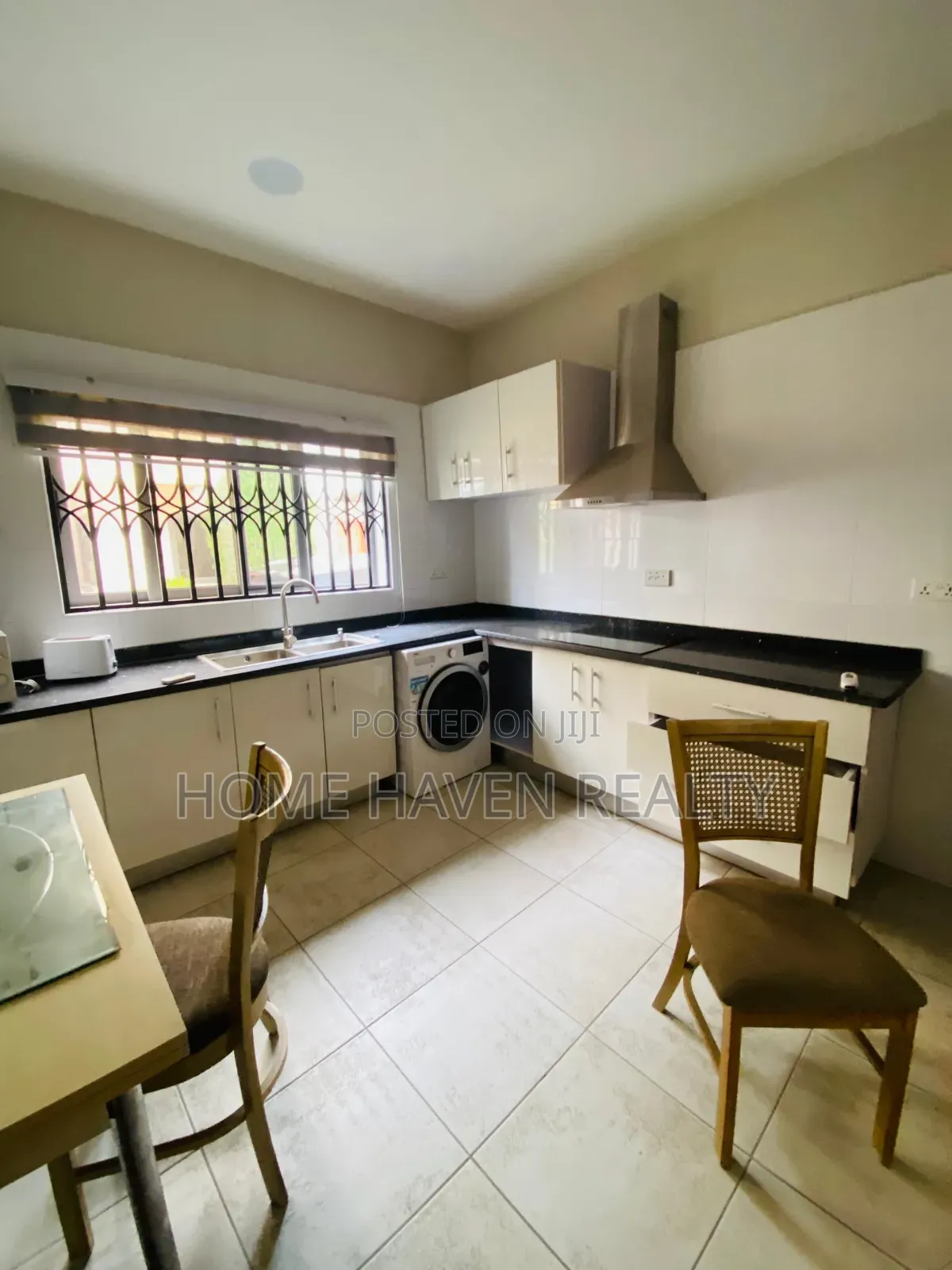 2bdrm House in Dzorwulu for rent