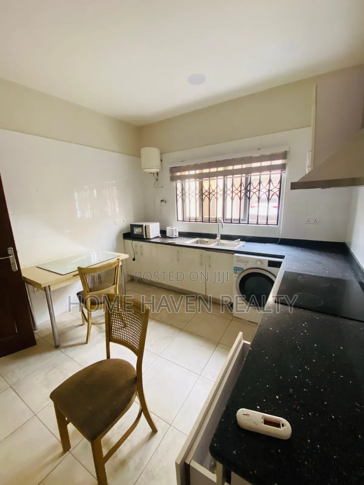 2bdrm House in Dzorwulu for rent