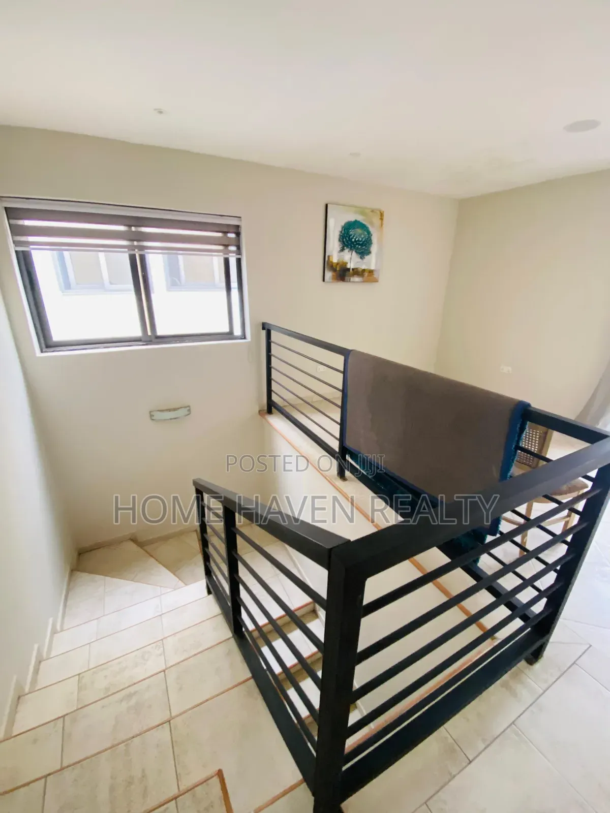 2bdrm House in Dzorwulu for rent