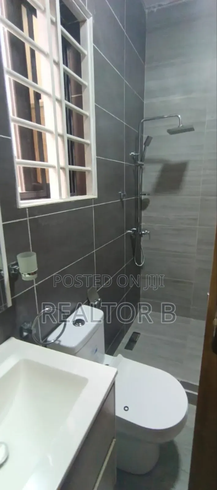 5bdrm House in CFC Estates for sale