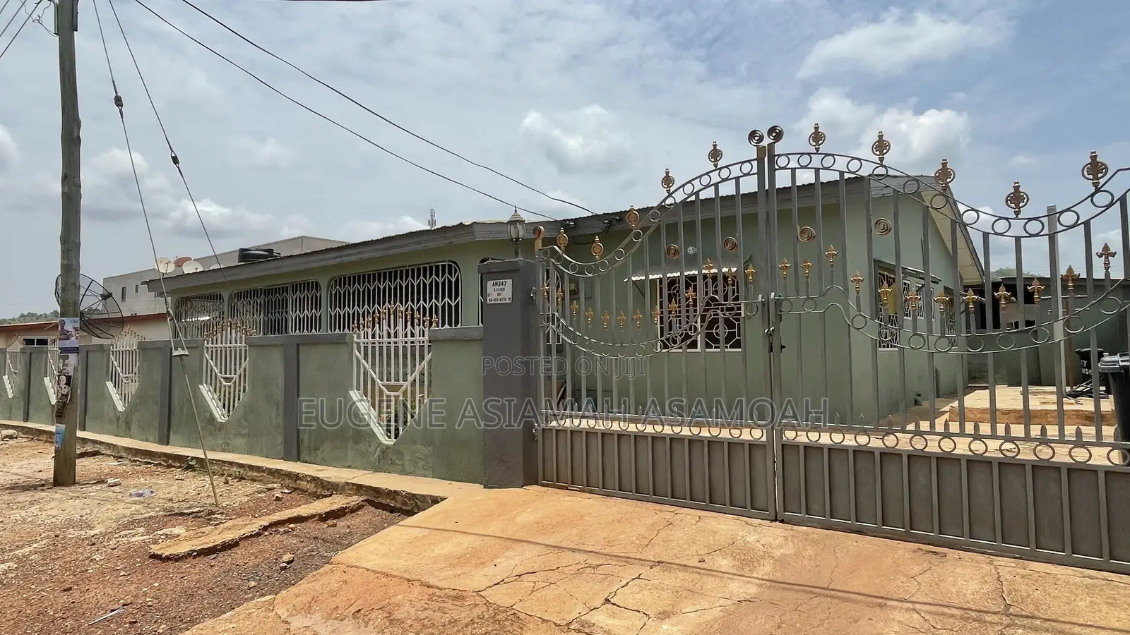 9bdrm House in Cullands Ghana, Obuasi Municipal for sale