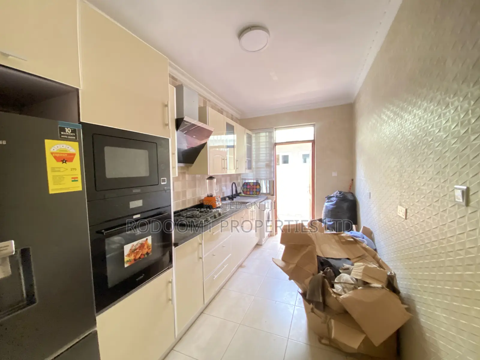 Furnished 4bdrm House in Kanda for sale