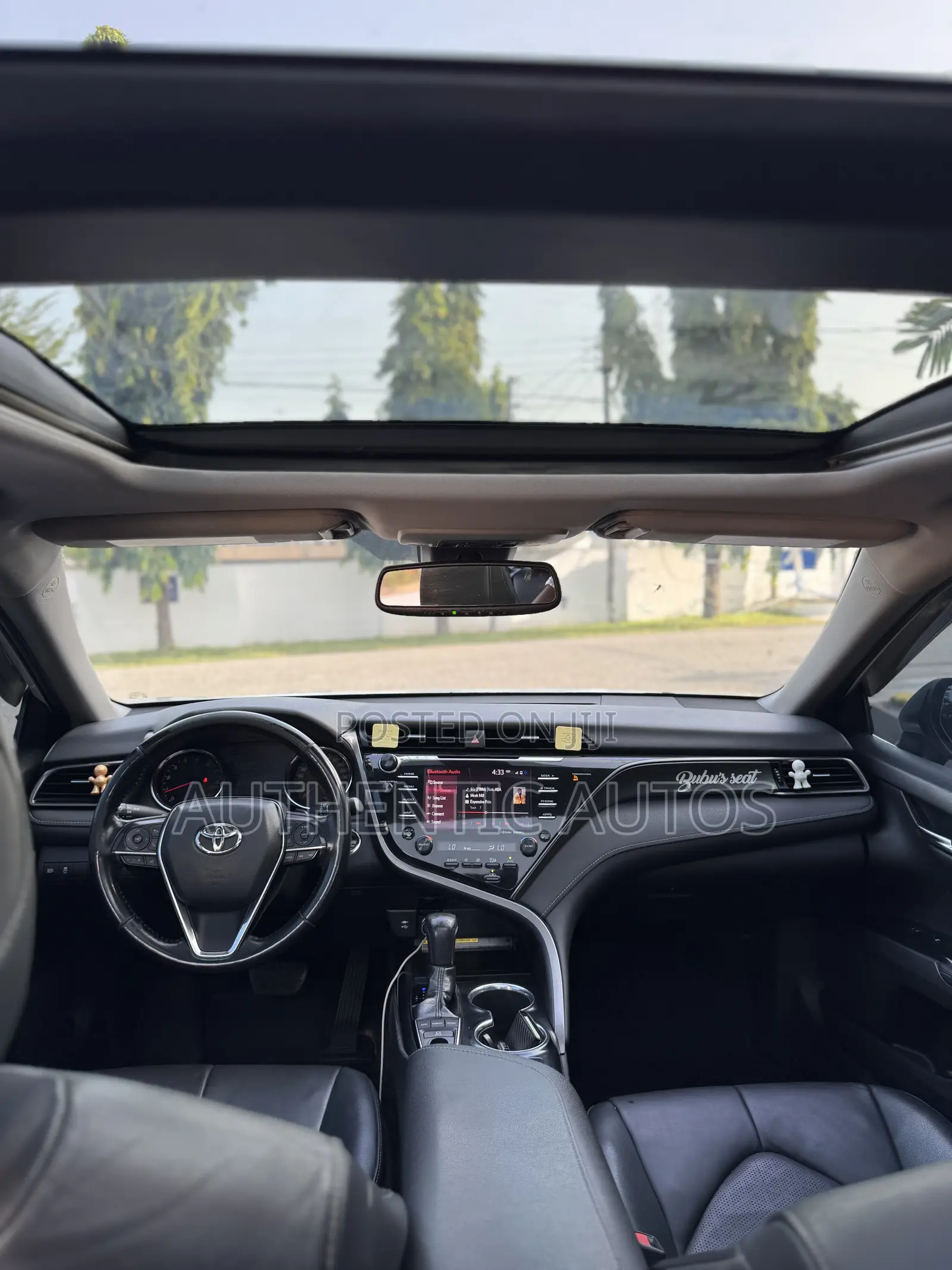 Toyota Camry XSE (2.5L 4cyl 8A) 2019 White