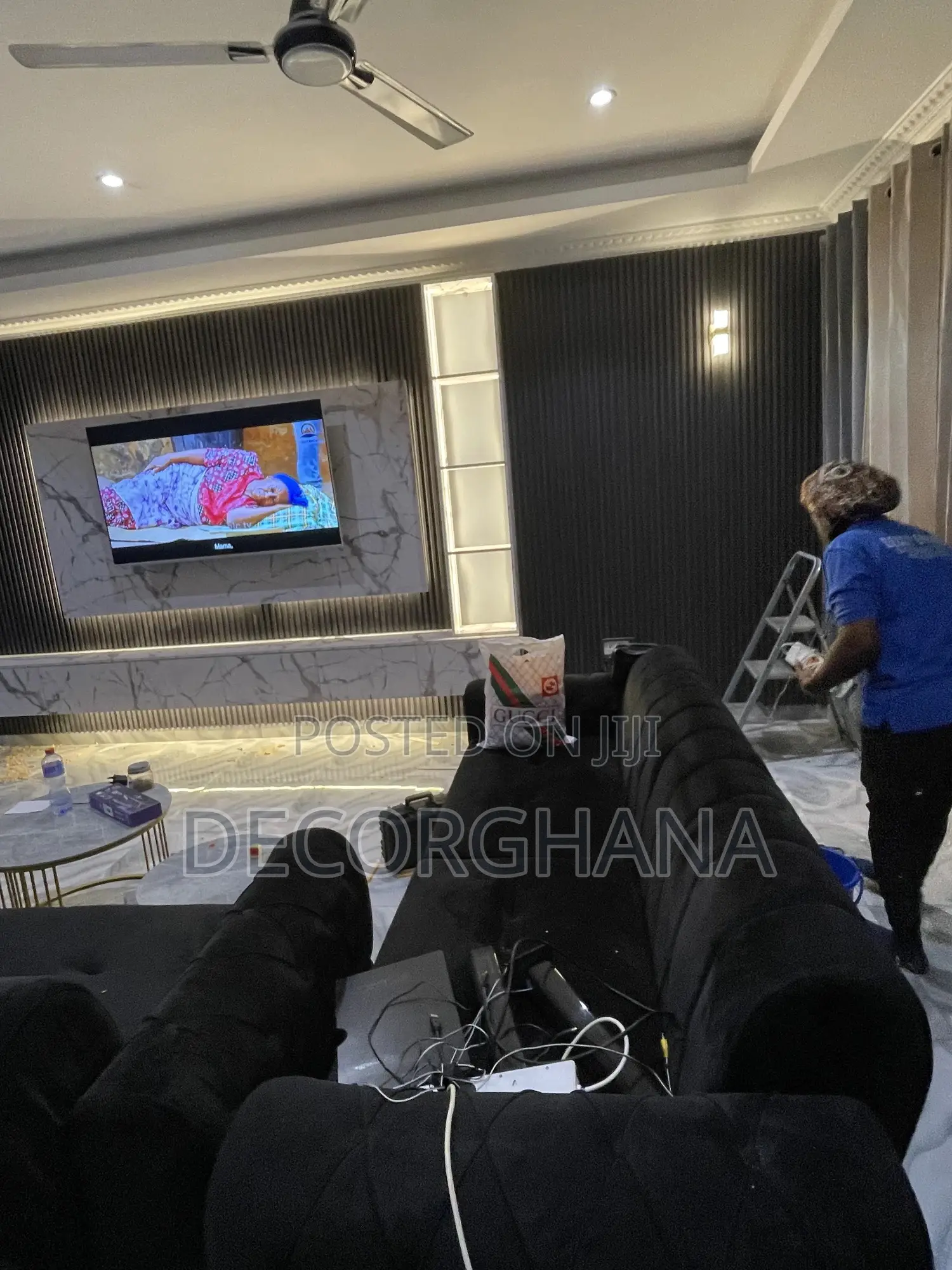Modern Tv Unit / Tv Stand
