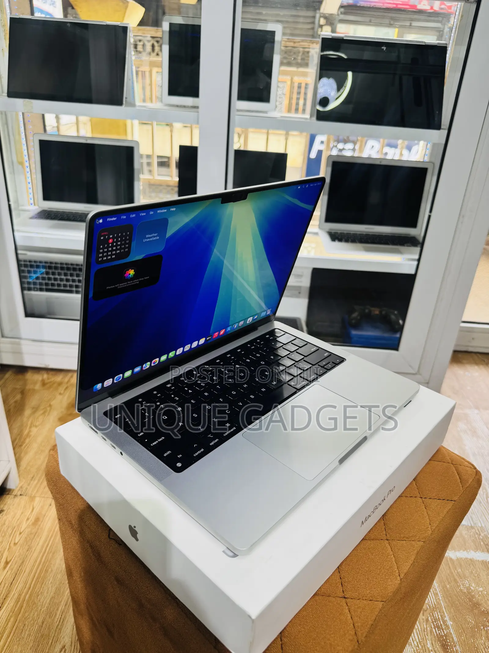 Laptop Apple MacBook Pro 2021 M1 16GB Apple M1 SSD 512GB