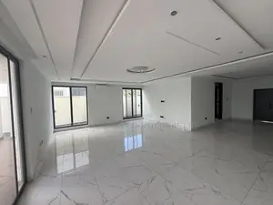 5bdrm House in East Legon, A&C Mall Area for sale