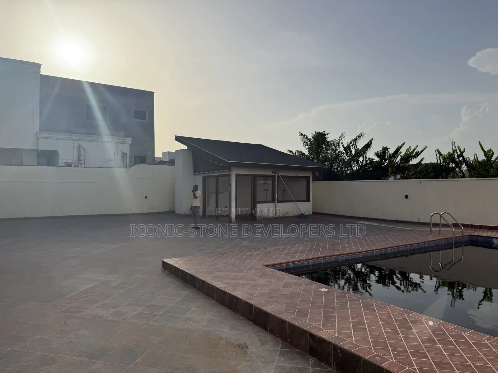 5bdrm House in East Legon, A&C Mall Area for sale