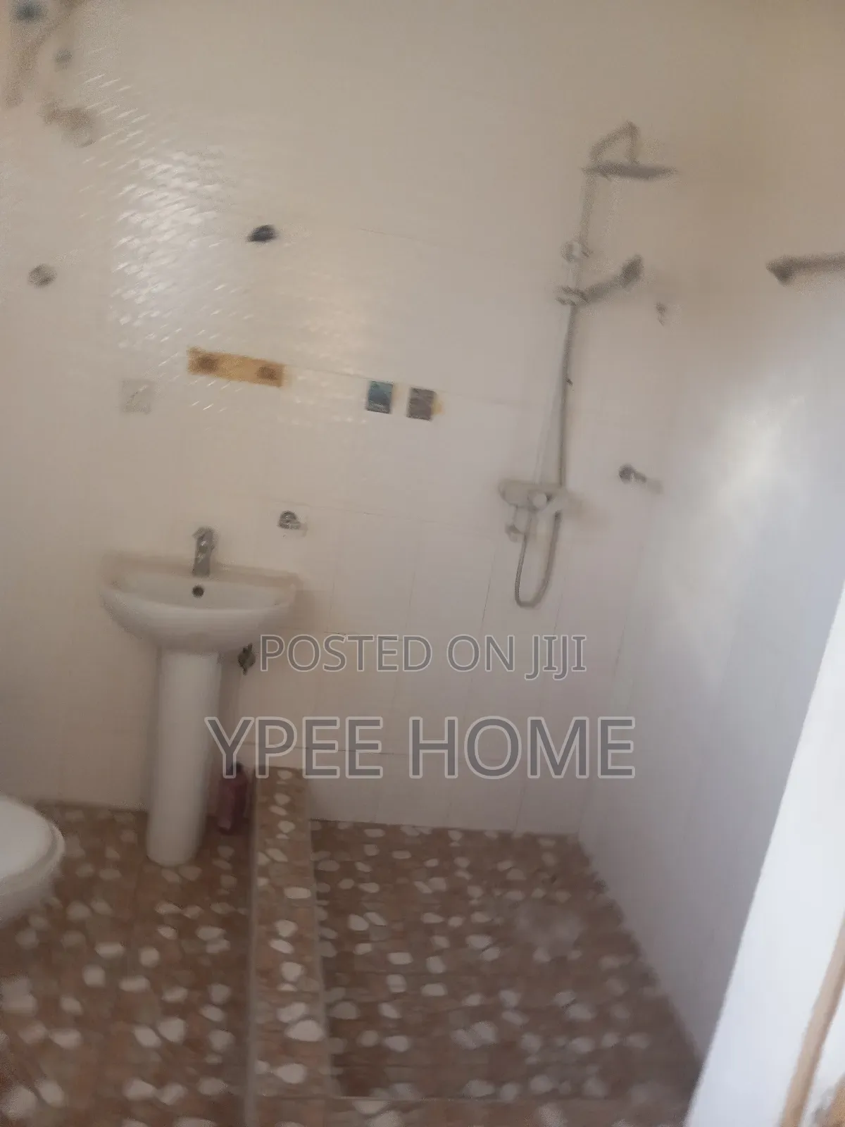 2bdrm House in Pokuase for rent