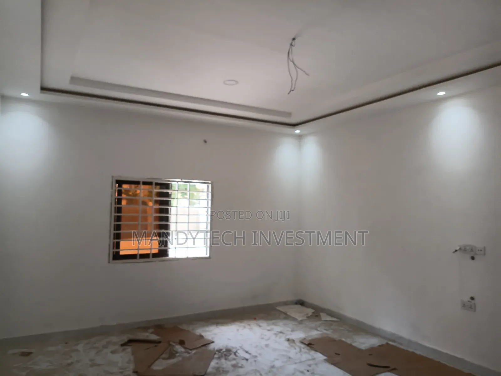 3bdrm House in Lake Side Estate for sale