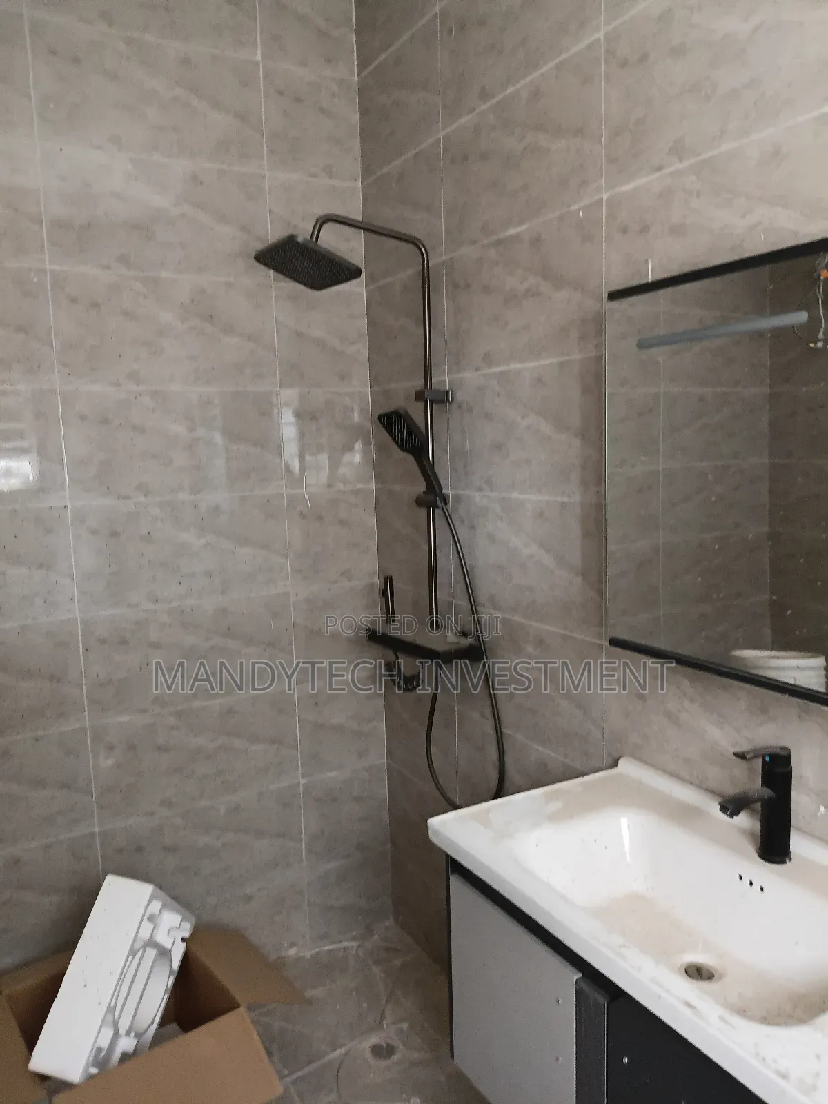 3bdrm House in Lake Side Estate for sale