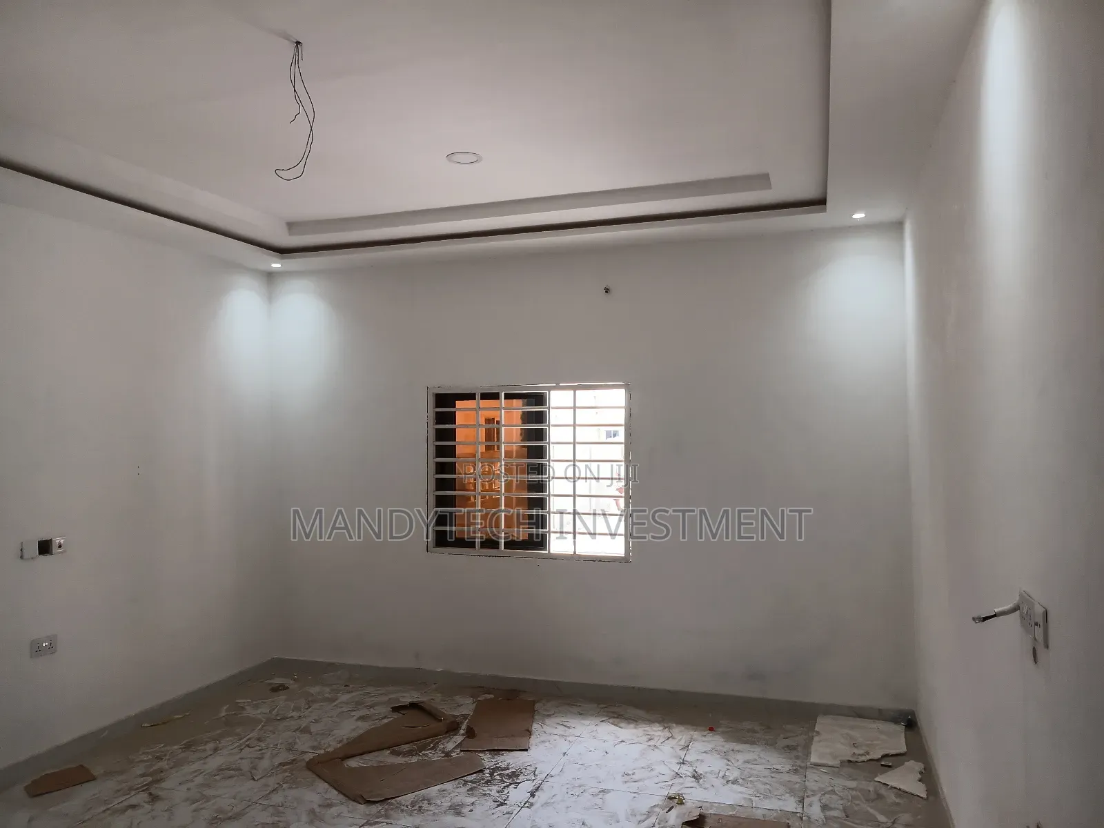 3bdrm House in Lake Side Estate for sale
