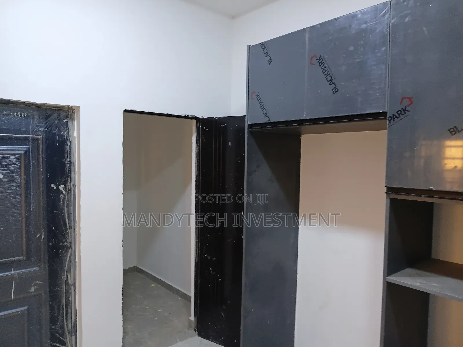 3bdrm House in Lake Side Estate for sale