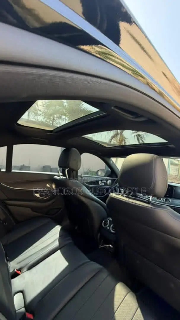 Mercedes-Benz E350 2022 Black