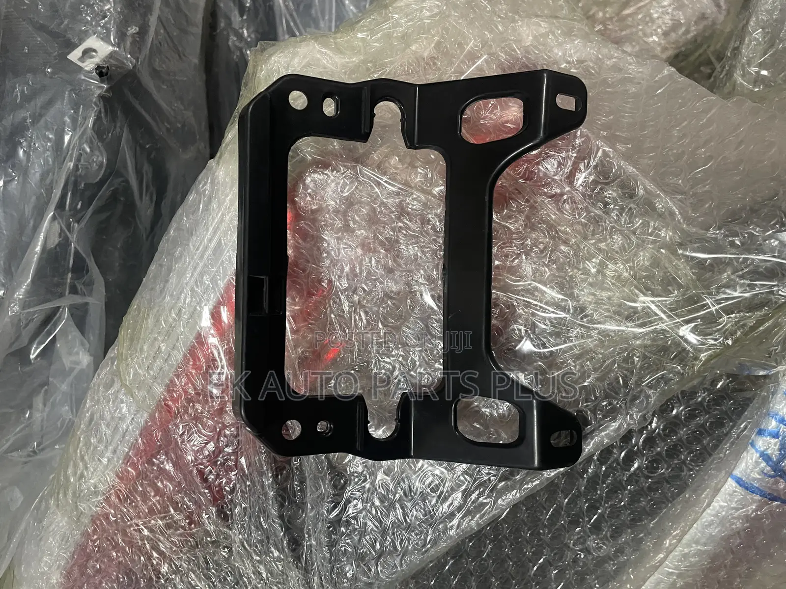 Toyota Corolla Bumper-Grille Connection Bracket 2020 2021 2022