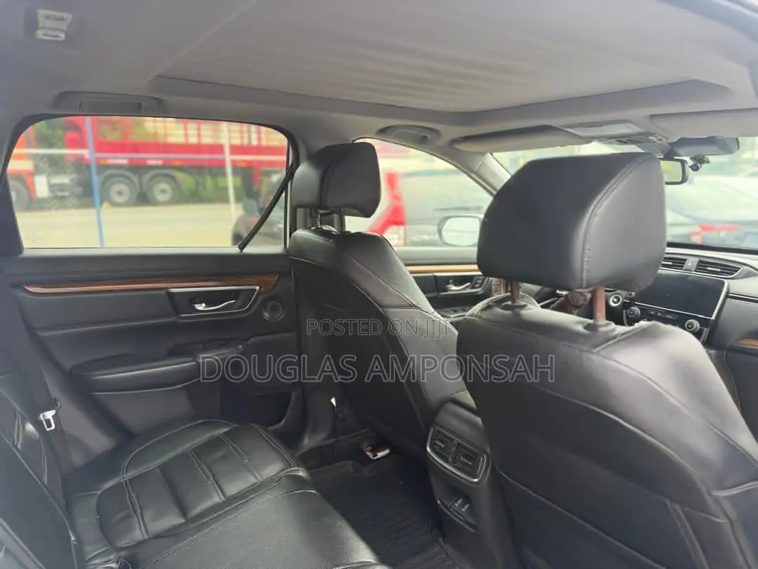 Honda CR-V Touring 4dr SUV (1.5L 4cyl CVT) 2017 White