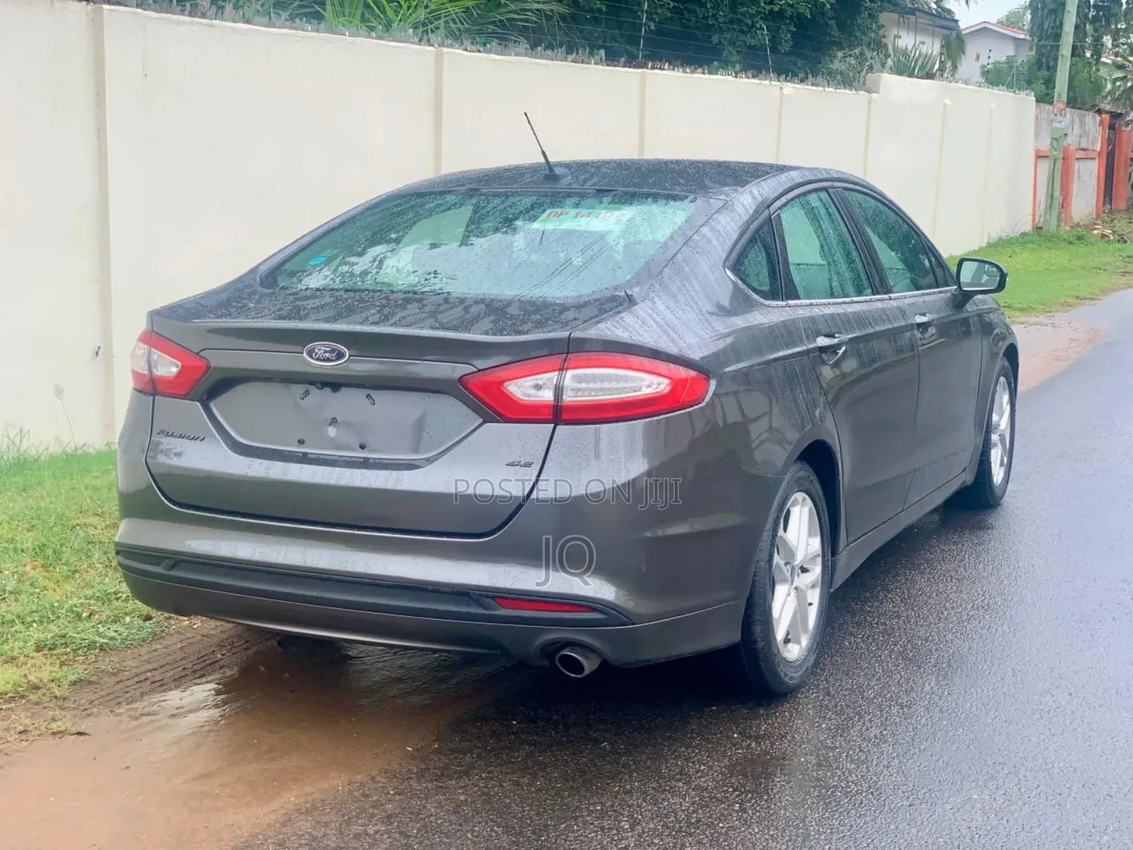 Ford Fusion Titanium FWD 2016 Gray