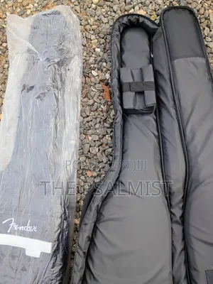 Fender Heavy Padded Bass Guitar Bag