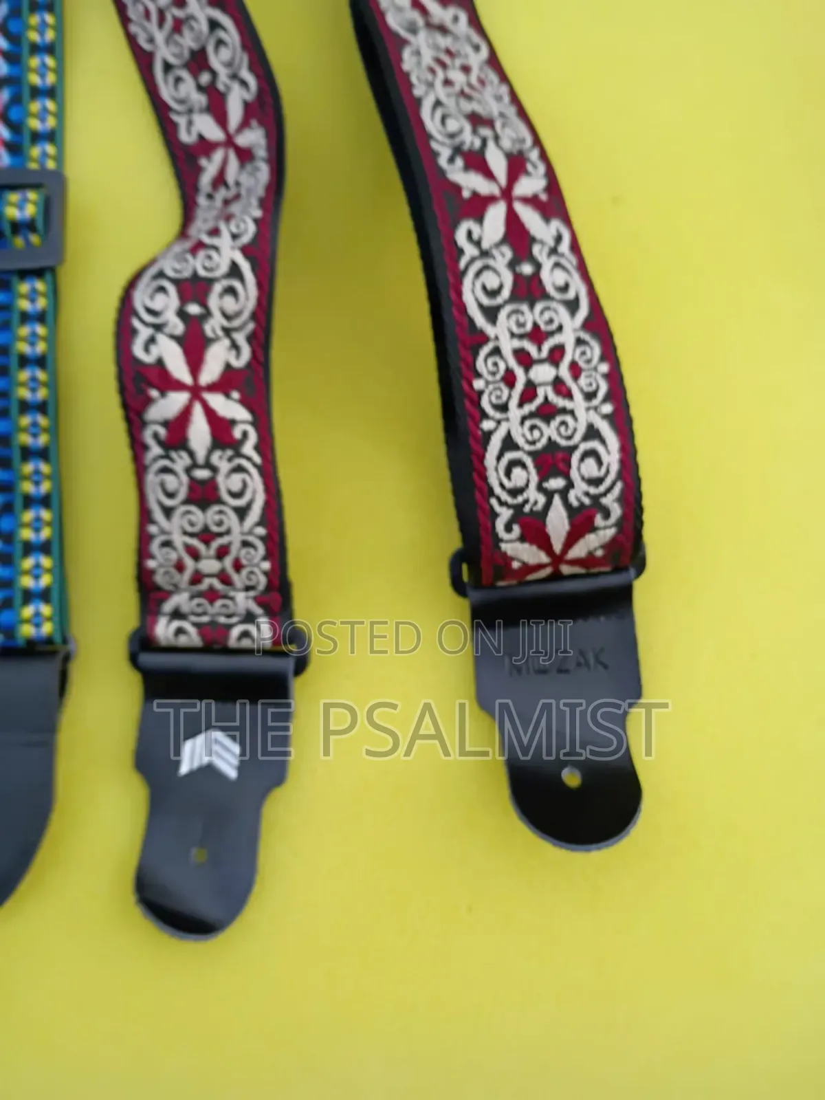 Straps Stagg, Levi's Mozak Professional Brands