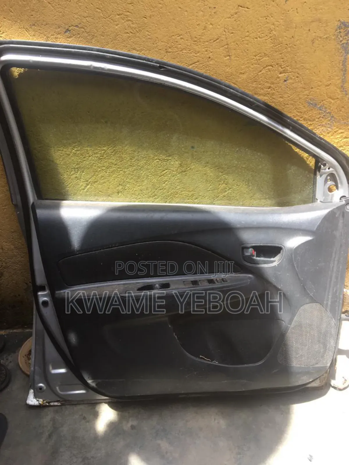 Toyota Yaris Doors Set Long Booth