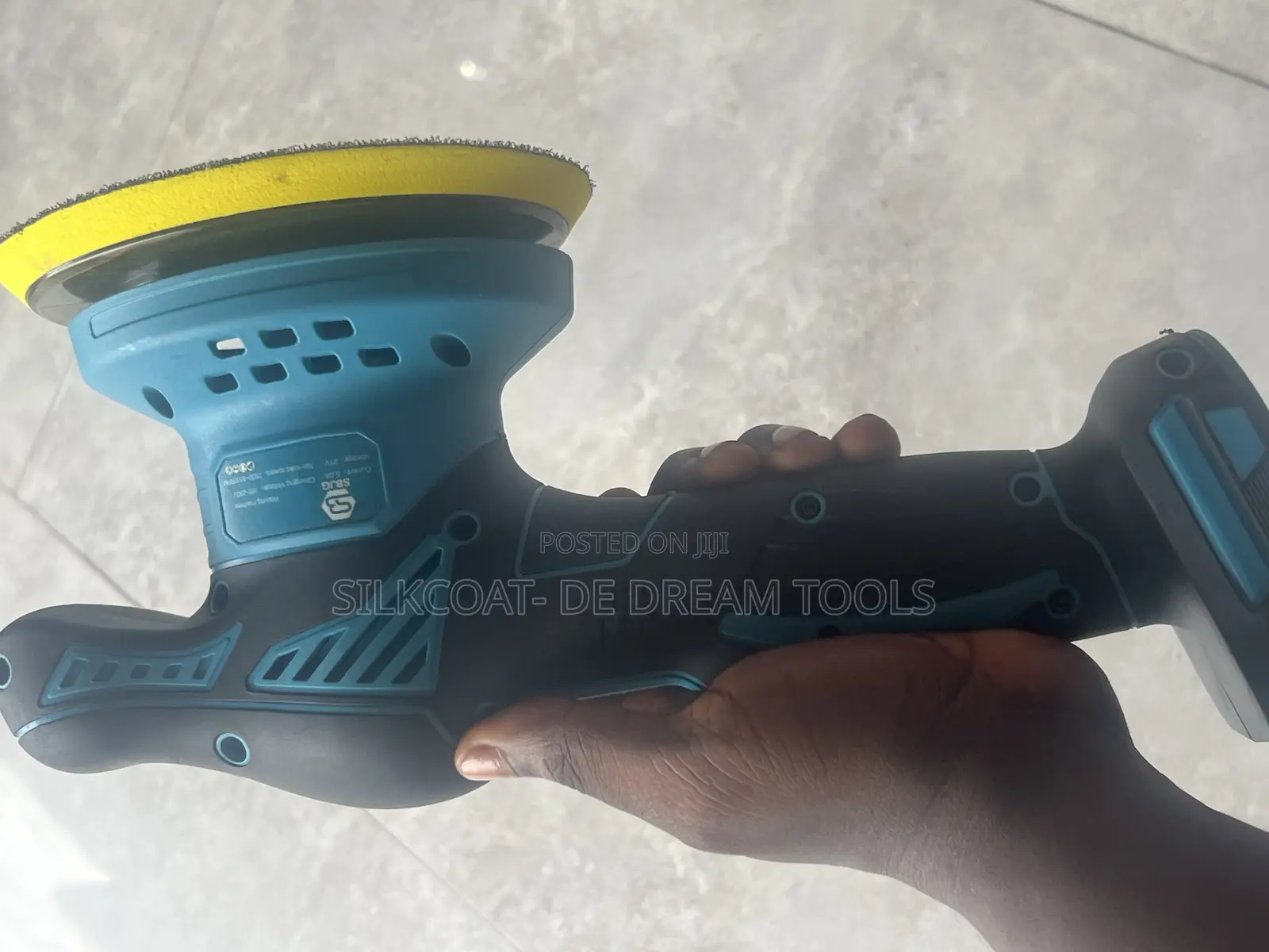 Waxing and Polishing Machine