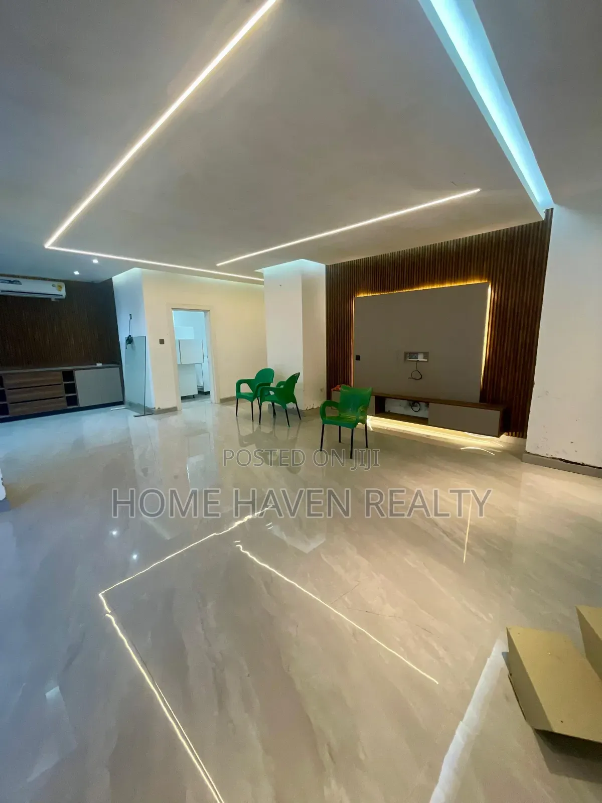 5bdrm House in East Legon Hills, Police Station for sale
