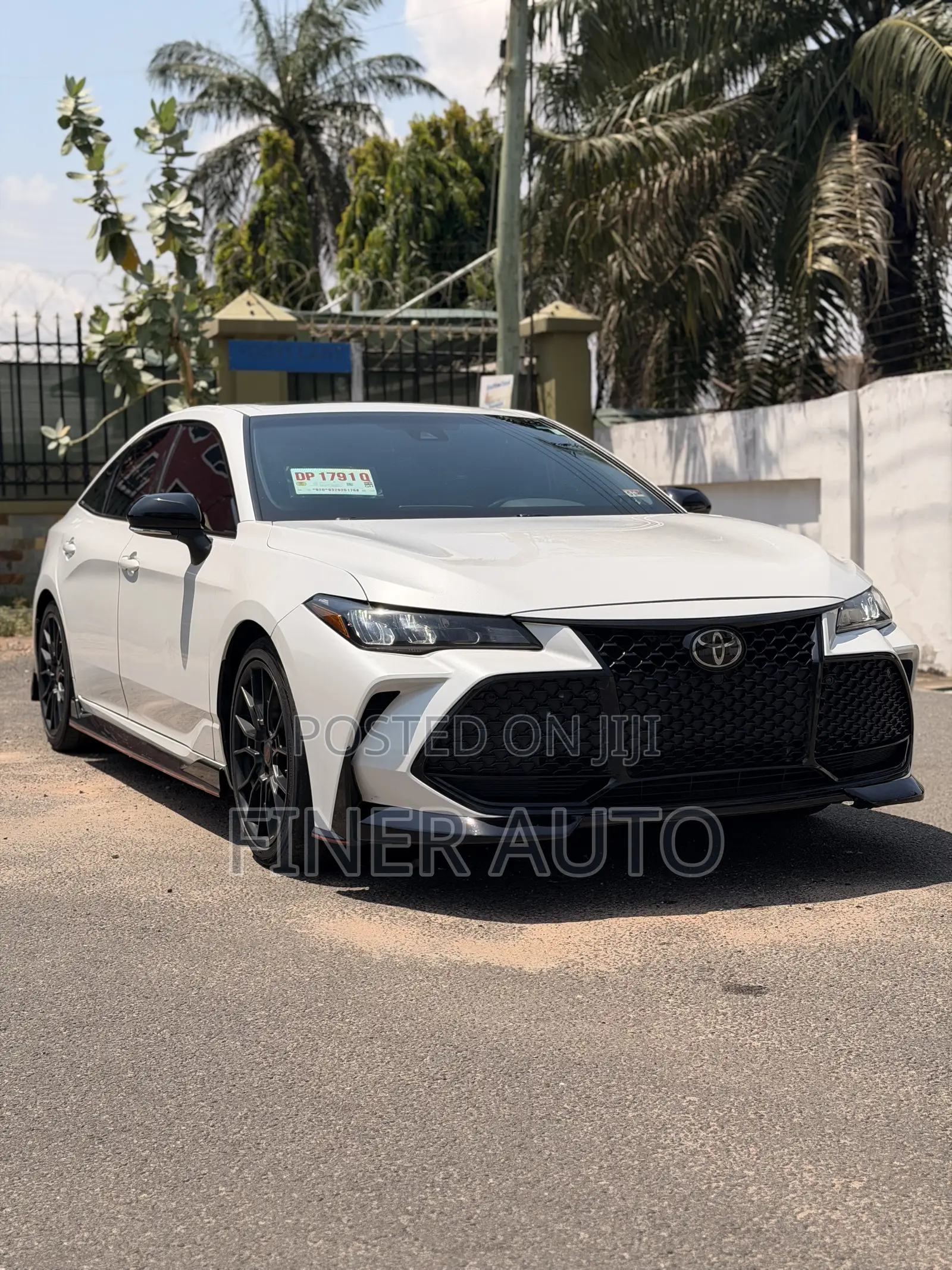 Toyota Avalon TRD 2020 White