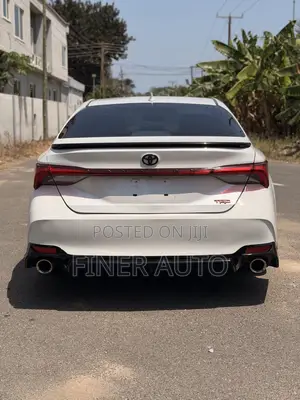 Toyota Avalon TRD 2020 White