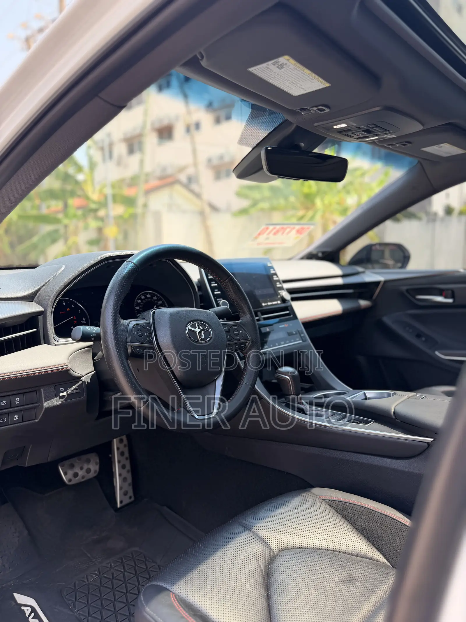 Toyota Avalon TRD 2020 White