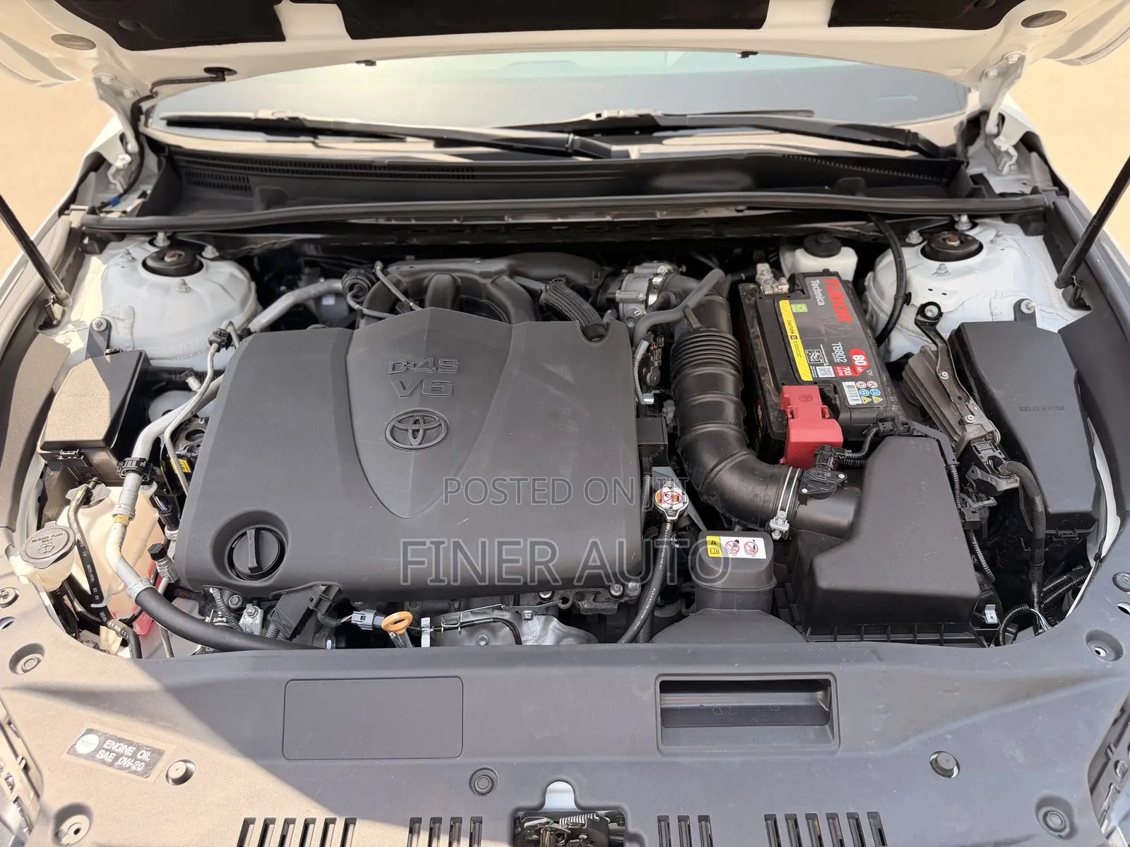 Toyota Avalon TRD 2020 White