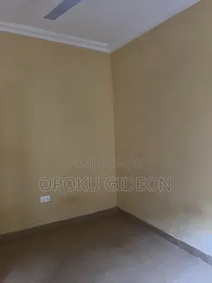 1bdrm Room & Parlour in Joma, Ablekuma for rent