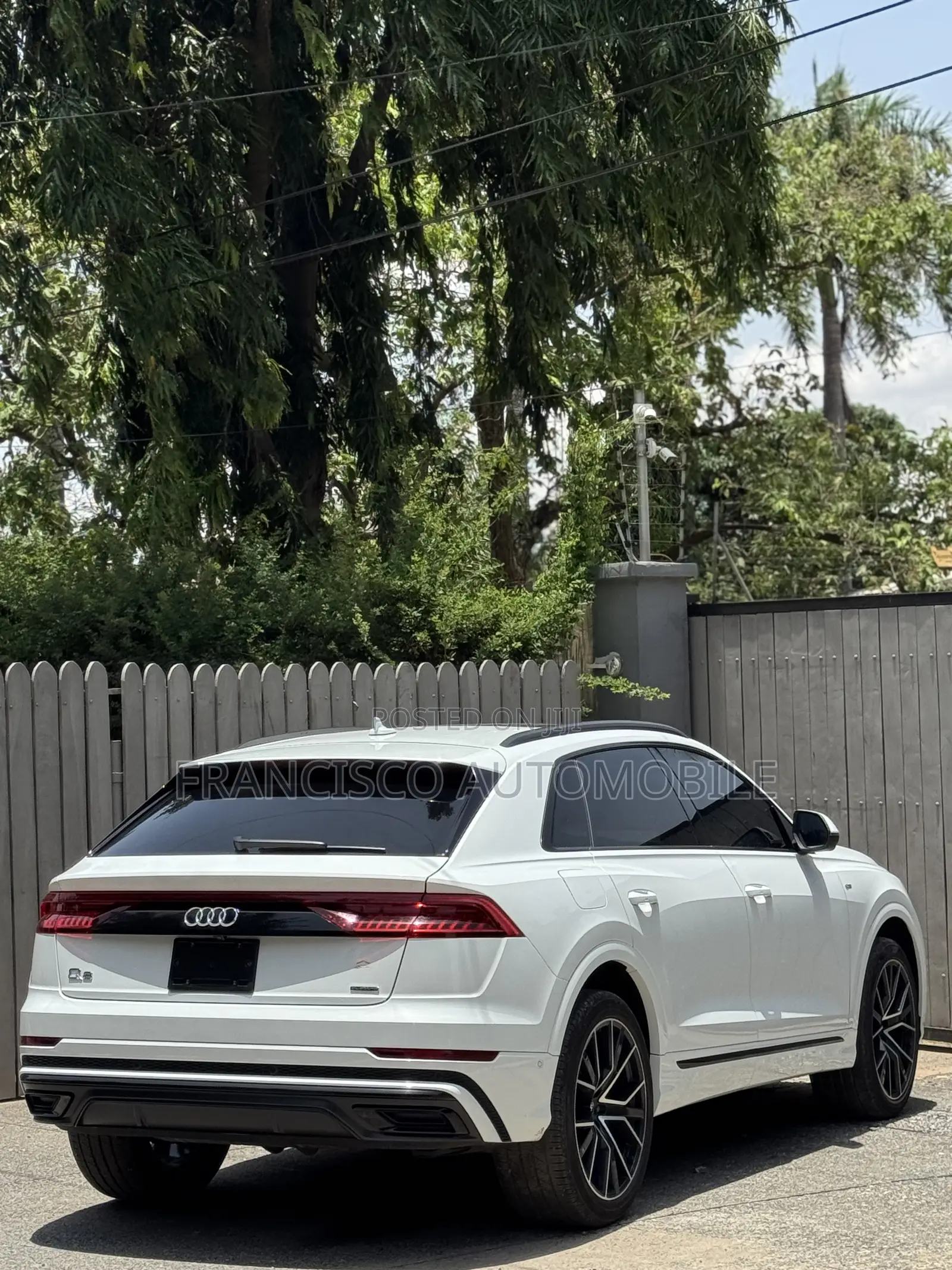 Audi Q8 2021 White
