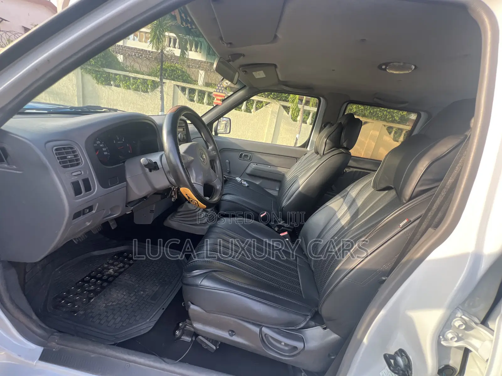 Nissan Hardbody 2019 White