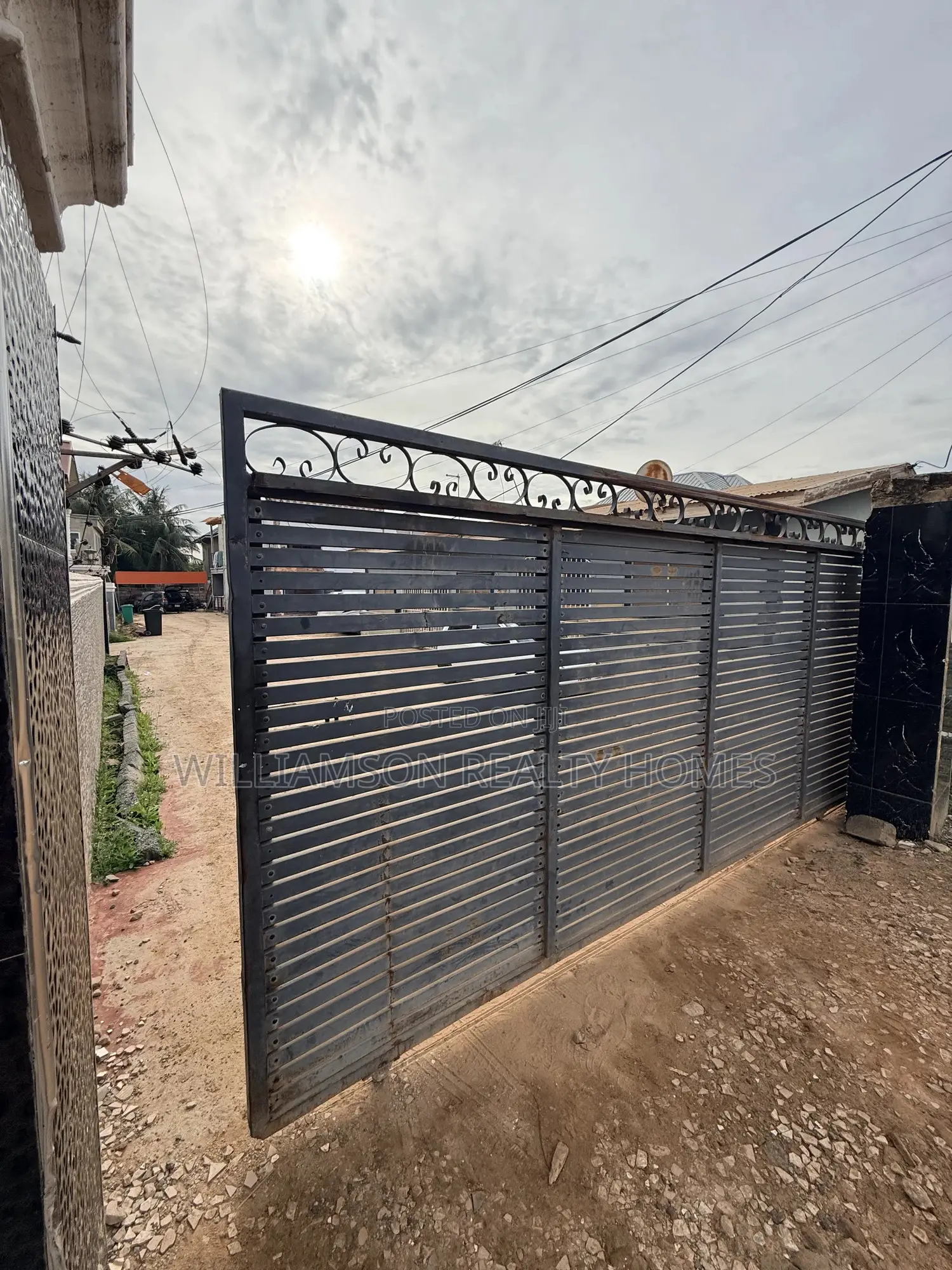 1bdrm Apartment in Regimanuel Estate,, Spintex for rent