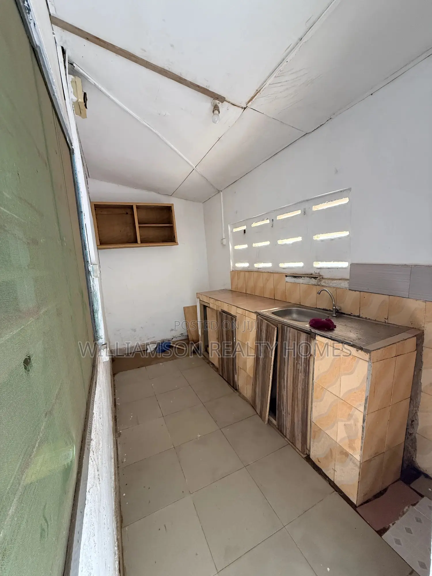 1bdrm Apartment in Regimanuel Estate,, Spintex for rent
