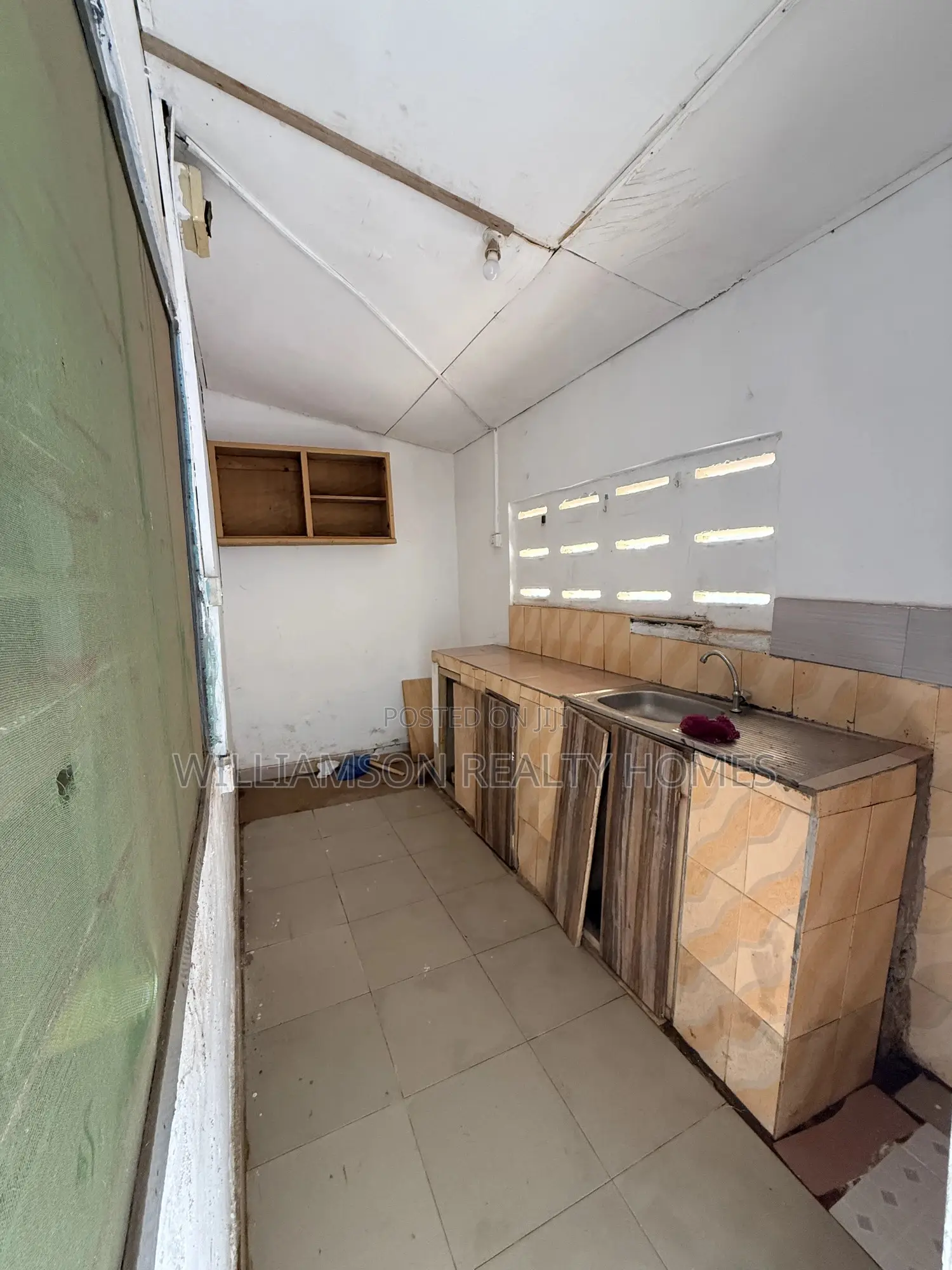1bdrm Apartment in Regimanuel Estate,, Spintex for rent