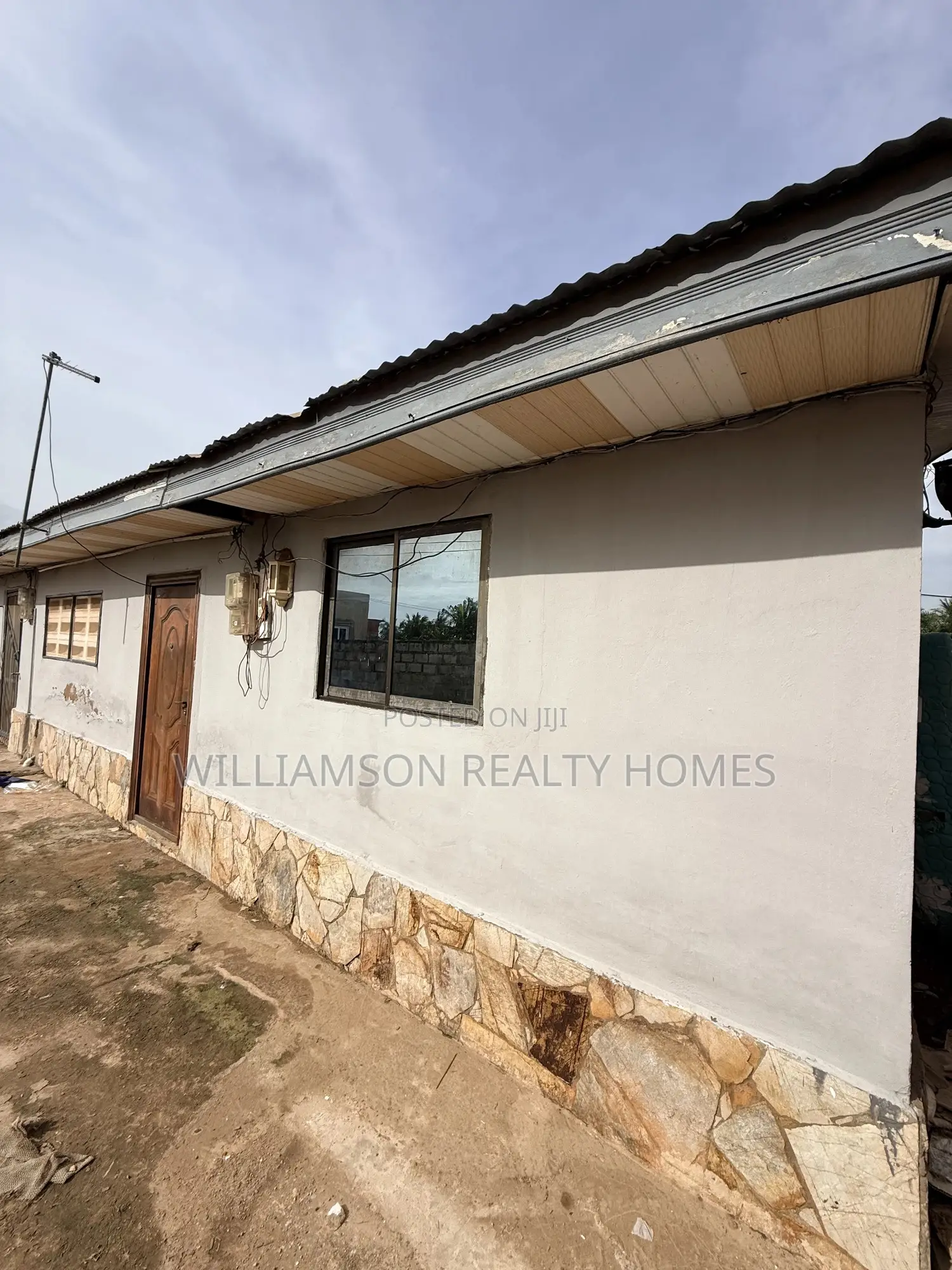 1bdrm Apartment in Regimanuel Estate,, Spintex for rent