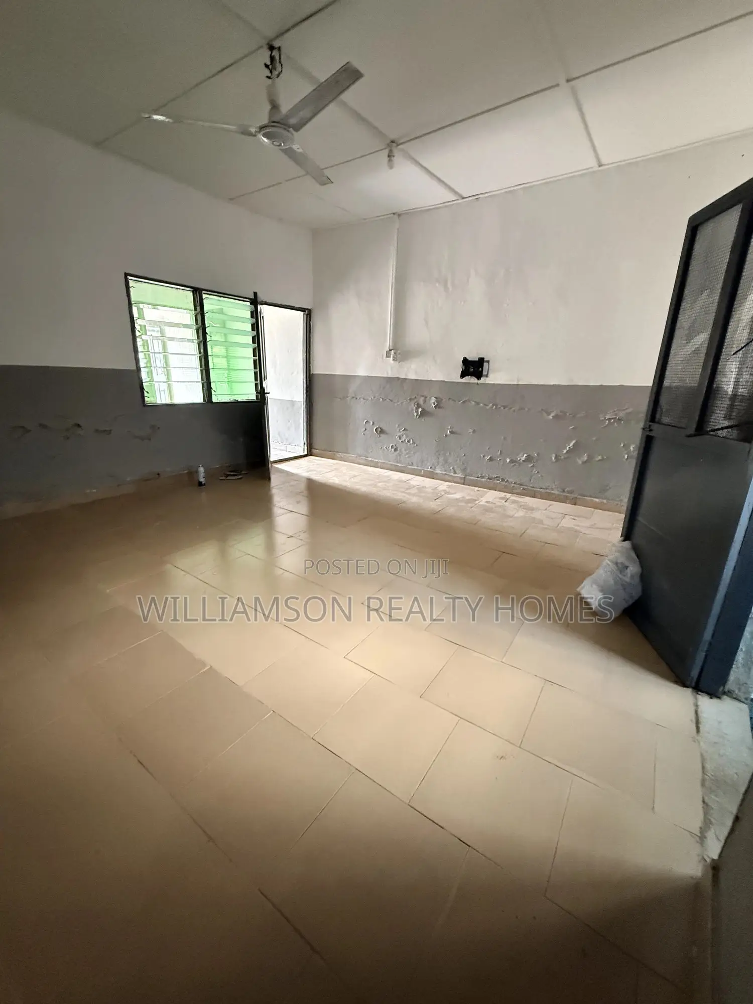 1bdrm Apartment in Regimanuel Estate,, Spintex for rent
