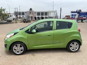 Chevrolet Spark 2016 Green