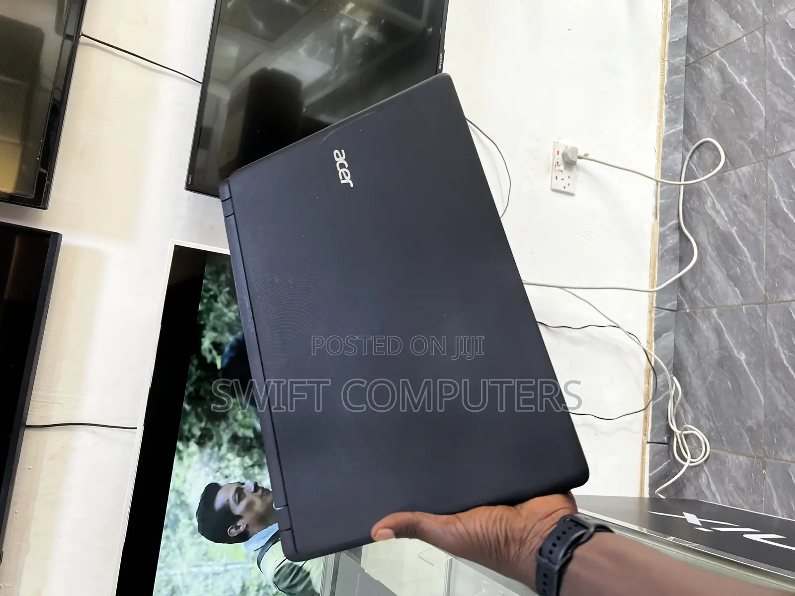 Laptop Acer Aspire ES1-111 8GB Intel Core i7 HDD 500GB