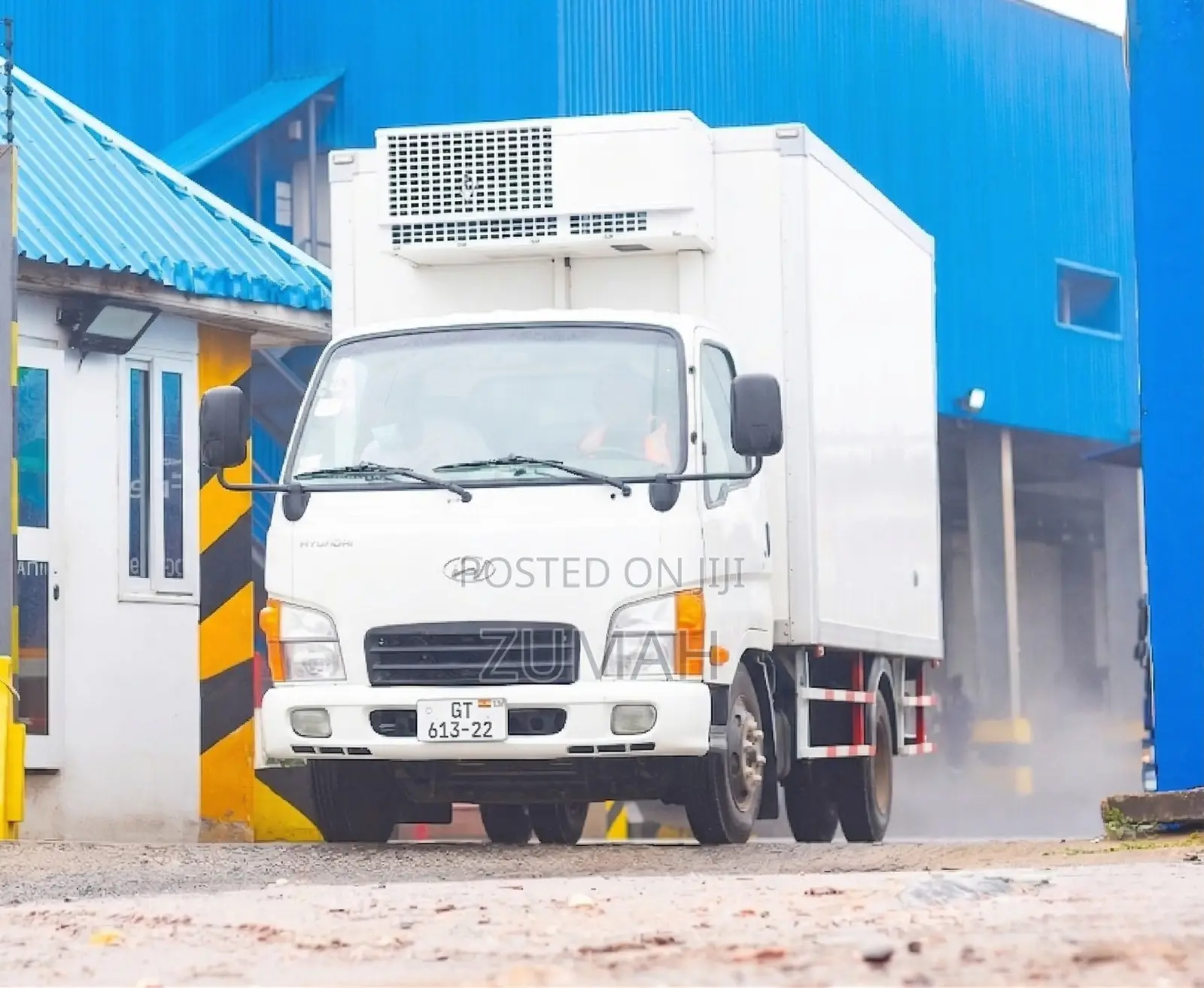 Hyundai Hd45 Cold Truck - Eutectic Plate System (Zero-Fuel Cooling)