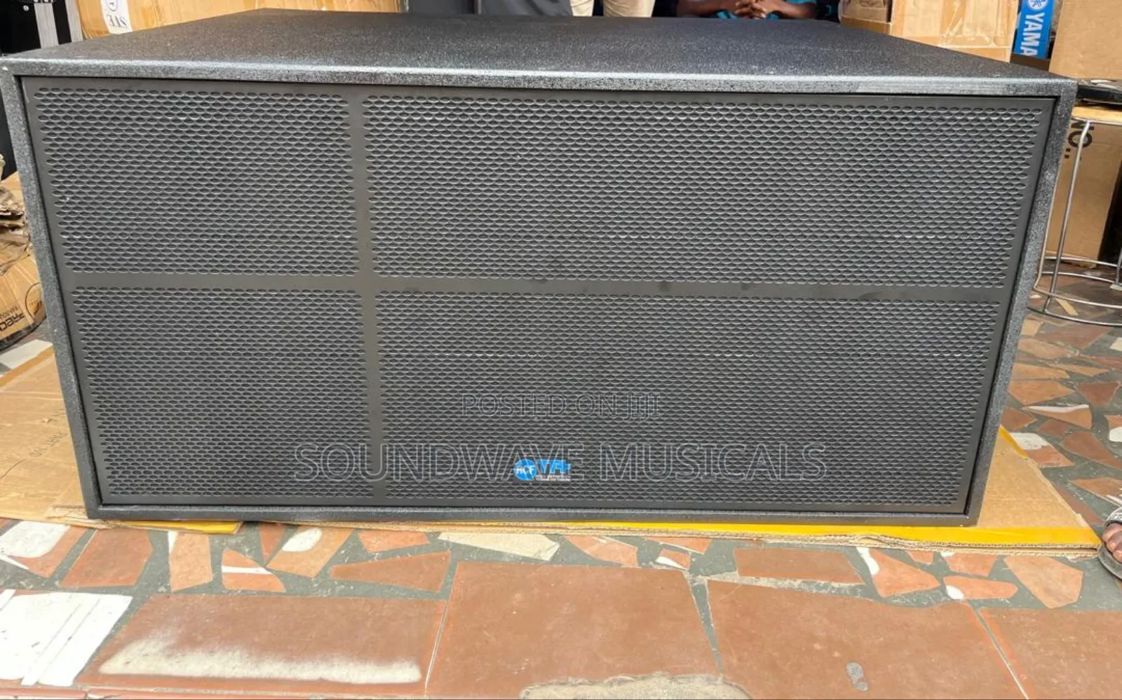 RCF -Tt+ Bass Speaker (Wood)